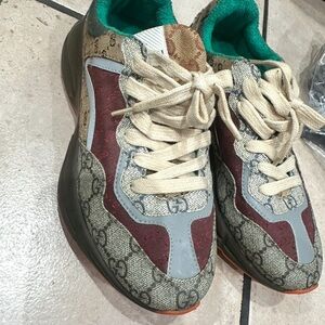Stylish Gucci Multicolor Sneakers